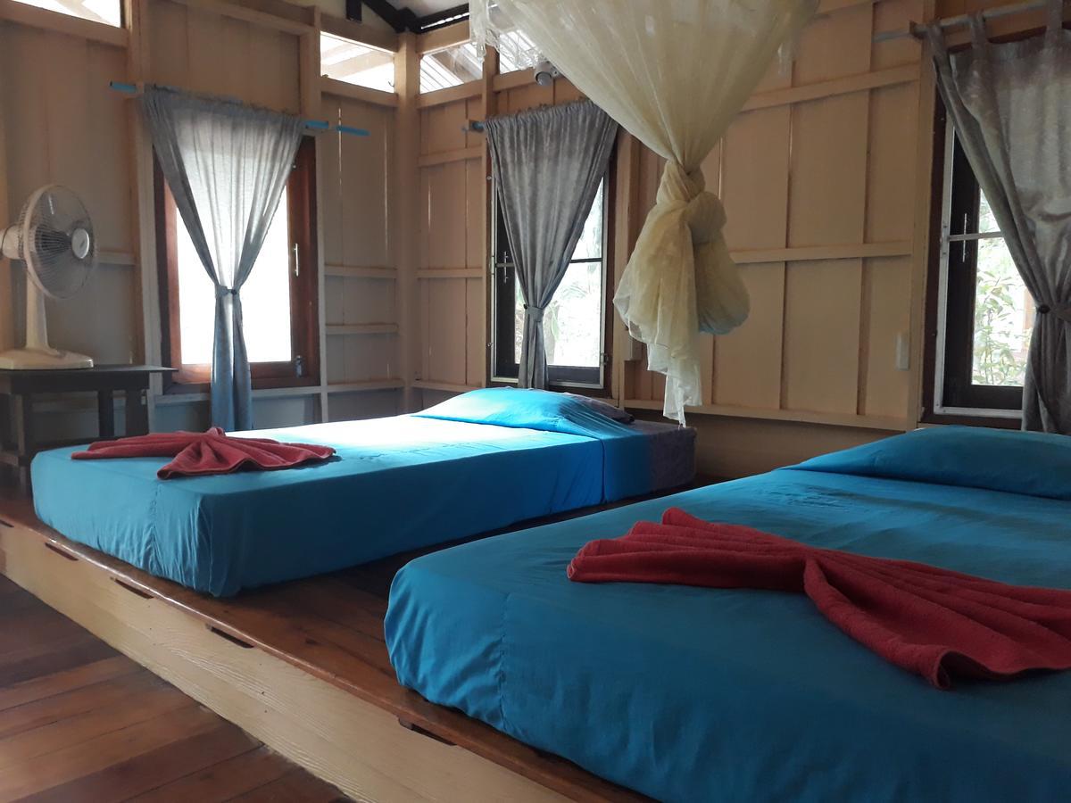 Hornbill Hut Hotel Koh Phayam Esterno foto